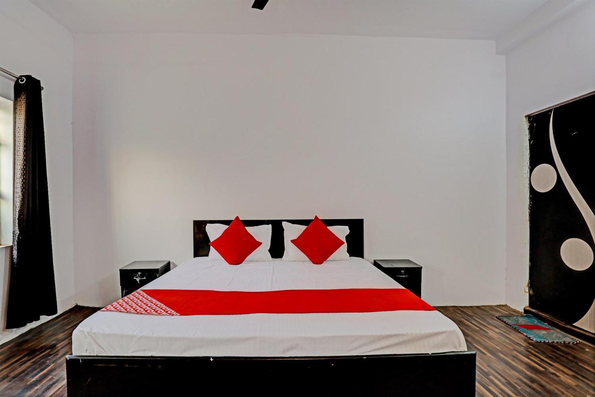 Hotel O Samrat Gáziábád Kültér fotó