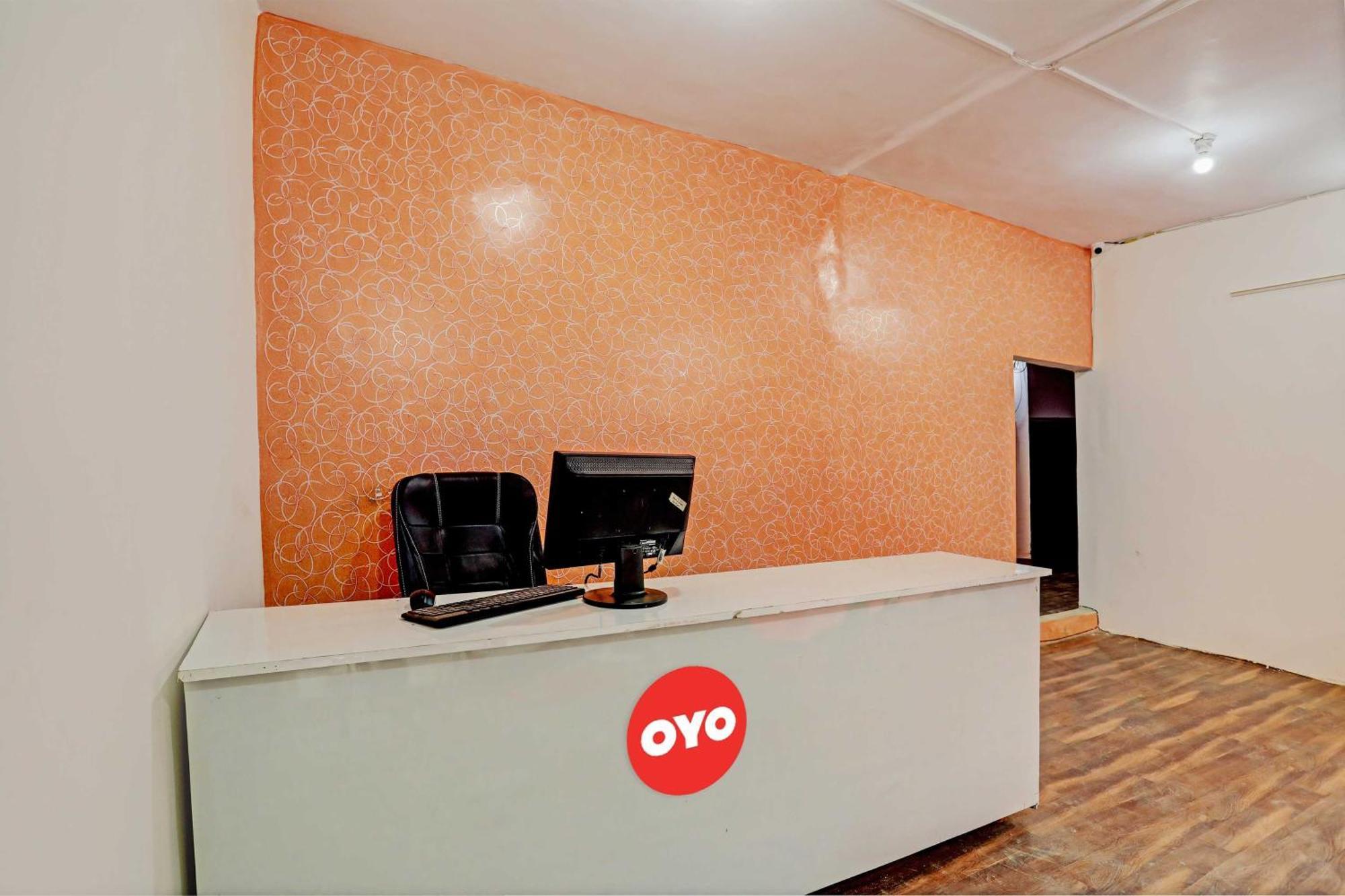 Hotel O Samrat Gáziábád Kültér fotó